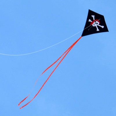 Воздушный змей пиратский флаг
